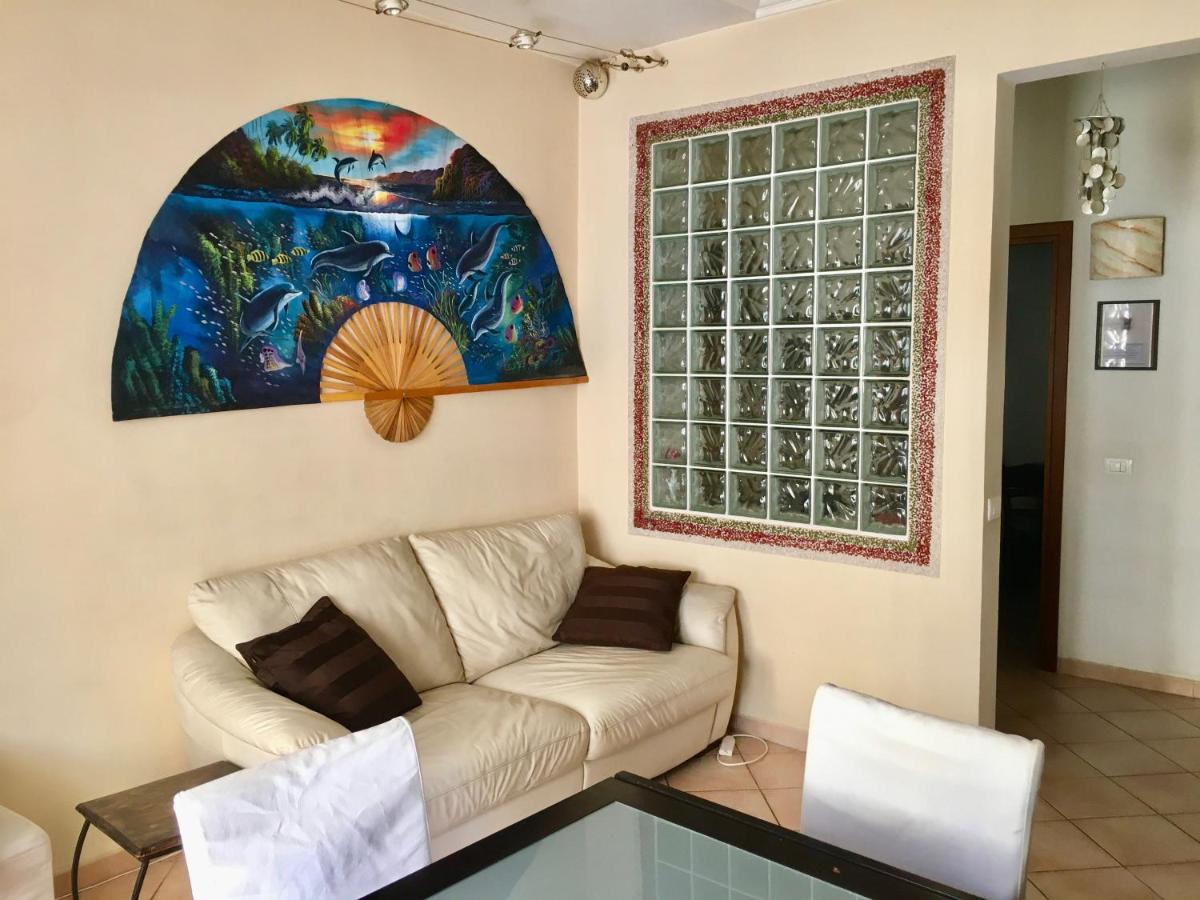 Casa Delfino - Appartamento Centro Storico A Due Passi Dalla Spiaggia & Mare, Porto & Ferrovia Чивітавекк'я Екстер'єр фото